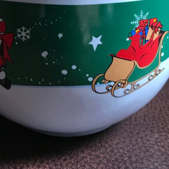 Dan Dees TM Collector's Choice Christmas mug with Reindeer stuffed animal. New. - Picture 10 of 13